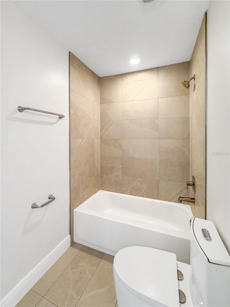 629 NW 17th Place, Cape Coral, FL 33993 Photo