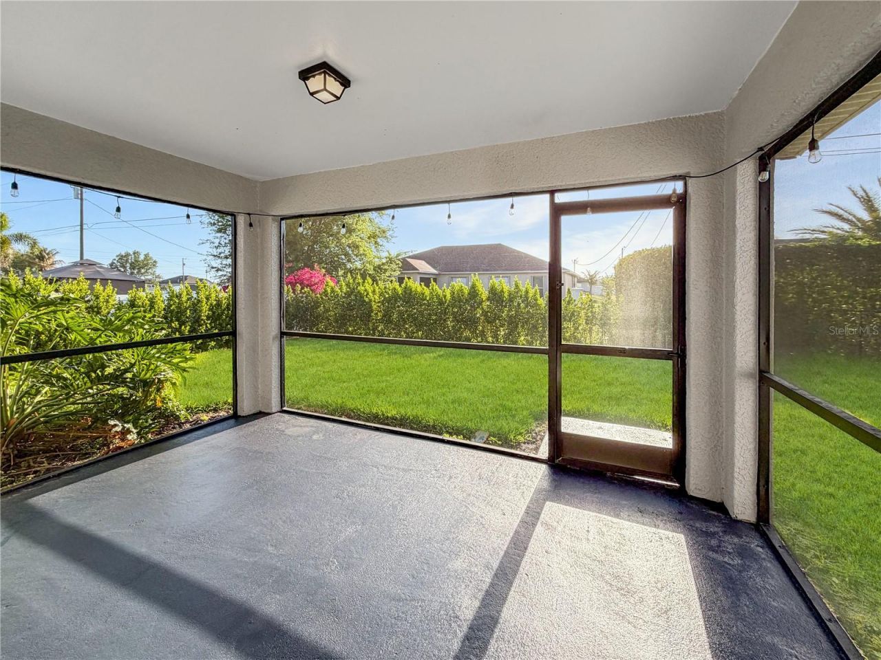 629 NW 17th Place, Cape Coral, FL 33993 Photo