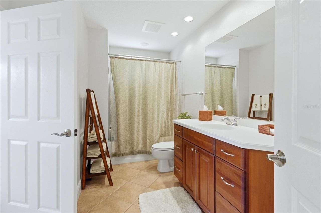 6360 Watercrest Way , Unit 201, Lakewood Ranch, FL 34202 Photo