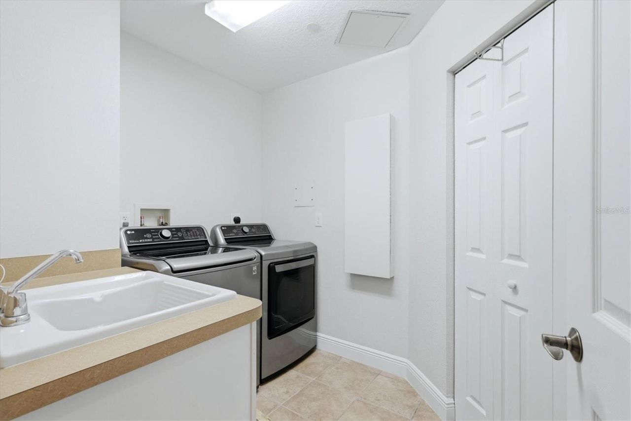 6360 Watercrest Way , Unit 201, Lakewood Ranch, FL 34202 Photo