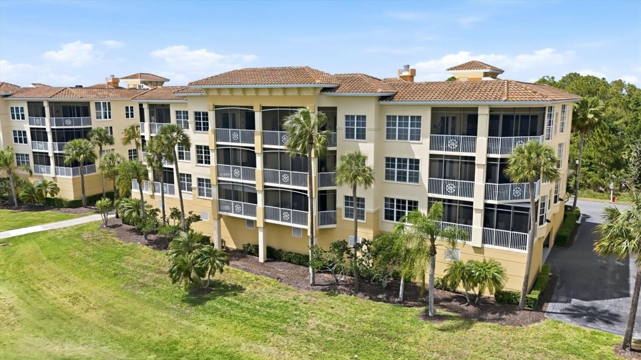6360 Watercrest Way , Unit 201, Lakewood Ranch, FL 34202 Photo