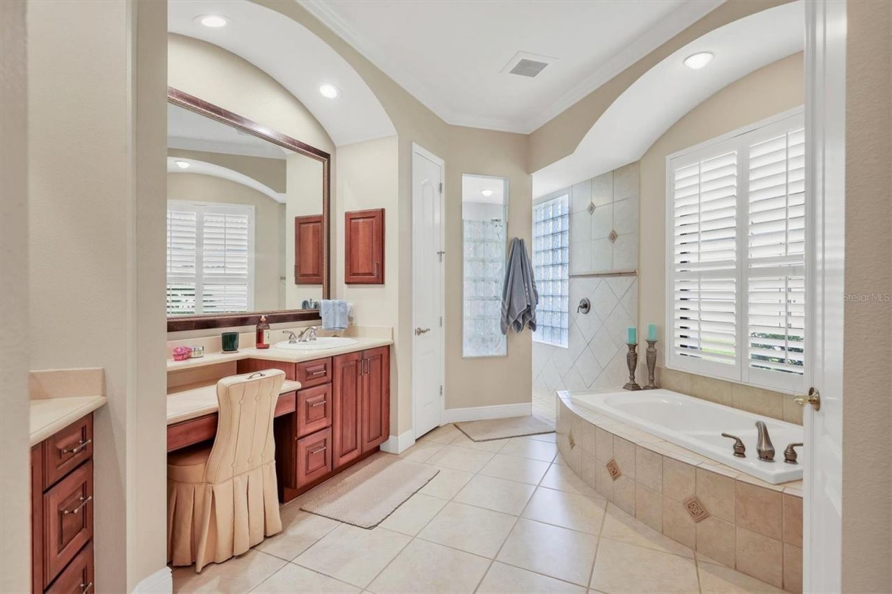 4596 Tuscana Drive, Sarasota, FL 34241 Photo