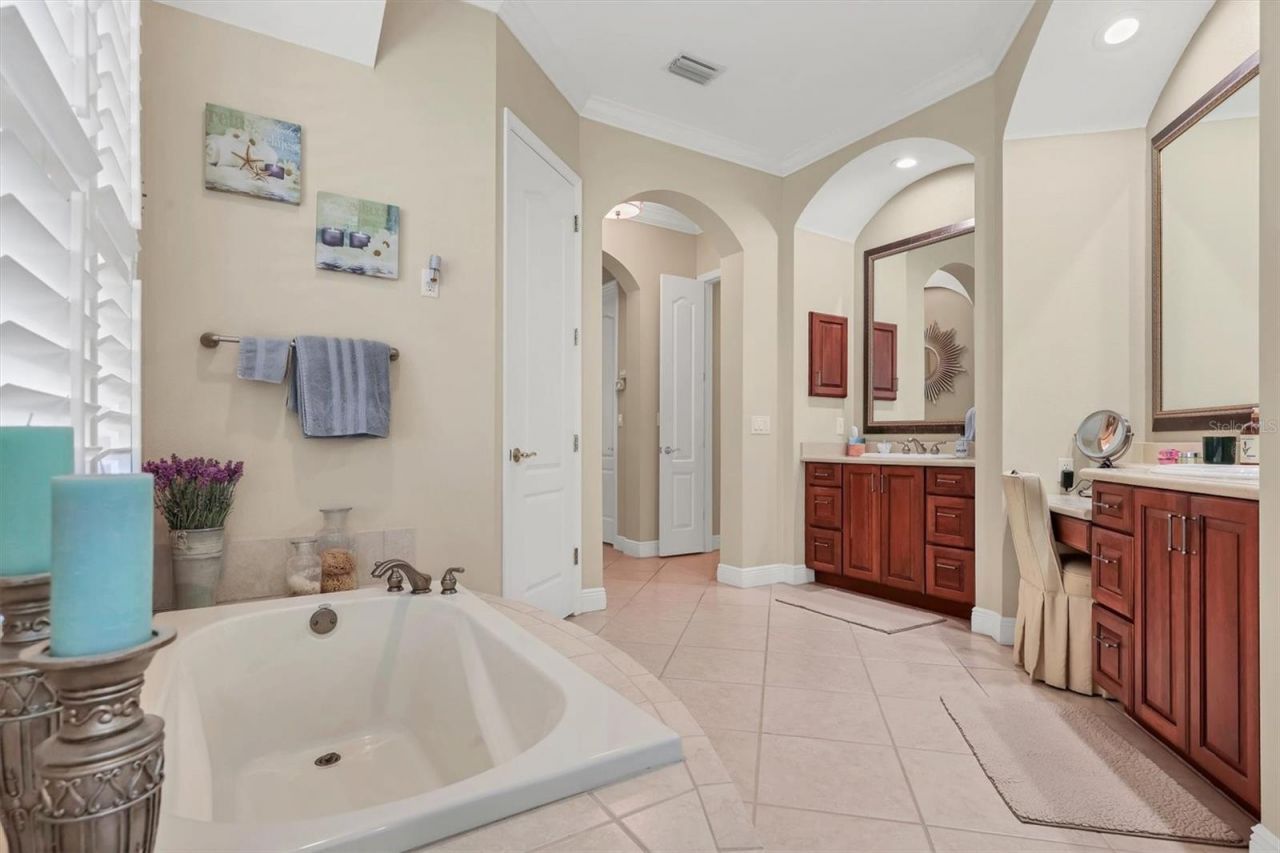 4596 Tuscana Drive, Sarasota, FL 34241 Photo