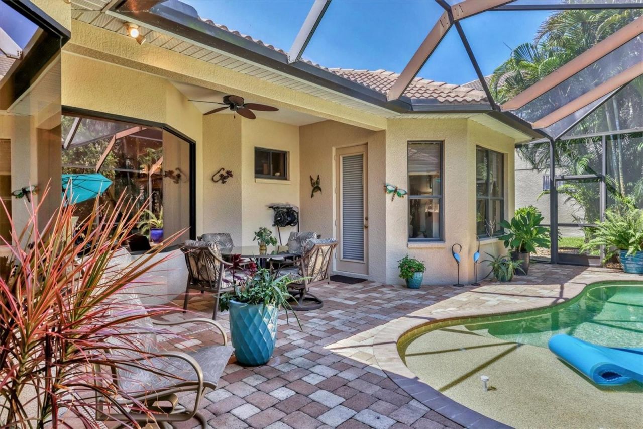 4596 Tuscana Drive, Sarasota, FL 34241 Photo