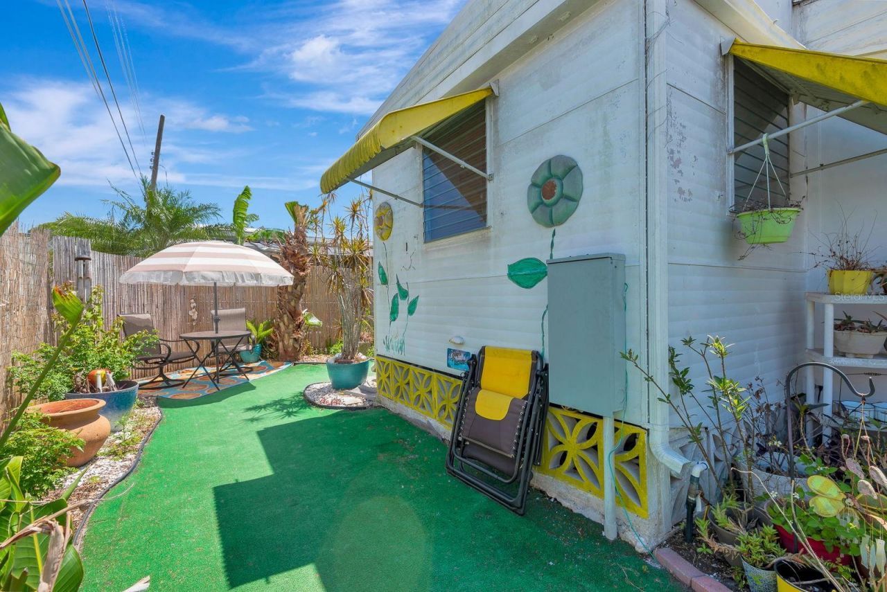 515 50th Avenue Terrace W, Bradenton, FL 34207 Photo