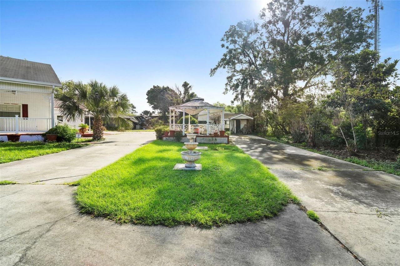 227 S Hawthorne Avenue, Apopka, FL 32703 Photo