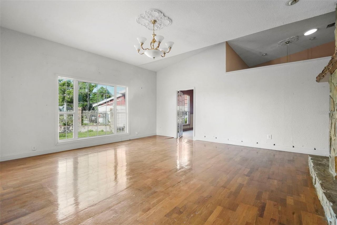 227 S Hawthorne Avenue, Apopka, FL 32703 Photo