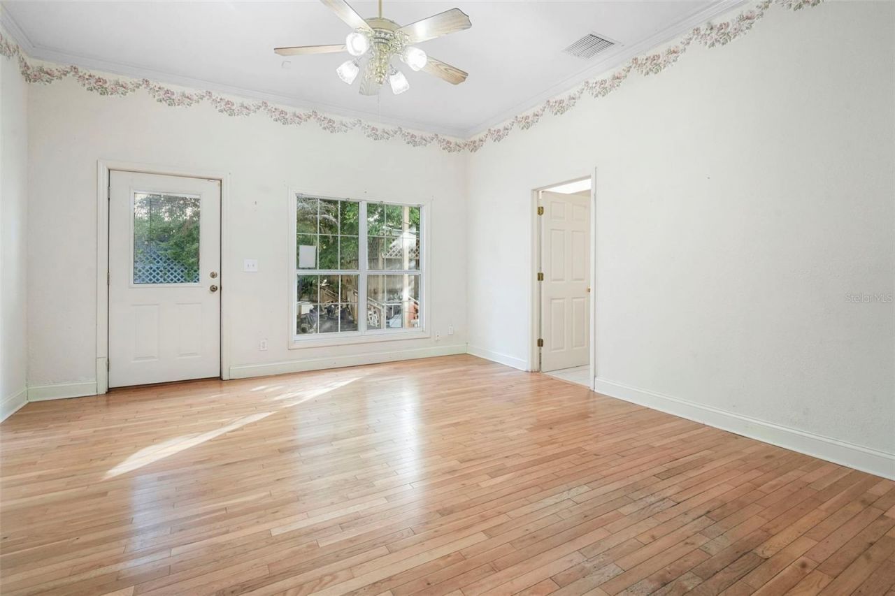227 S Hawthorne Avenue, Apopka, FL 32703 Photo