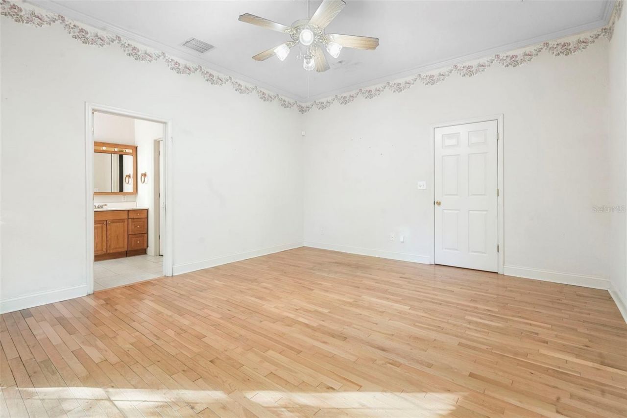 227 S Hawthorne Avenue, Apopka, FL 32703 Photo