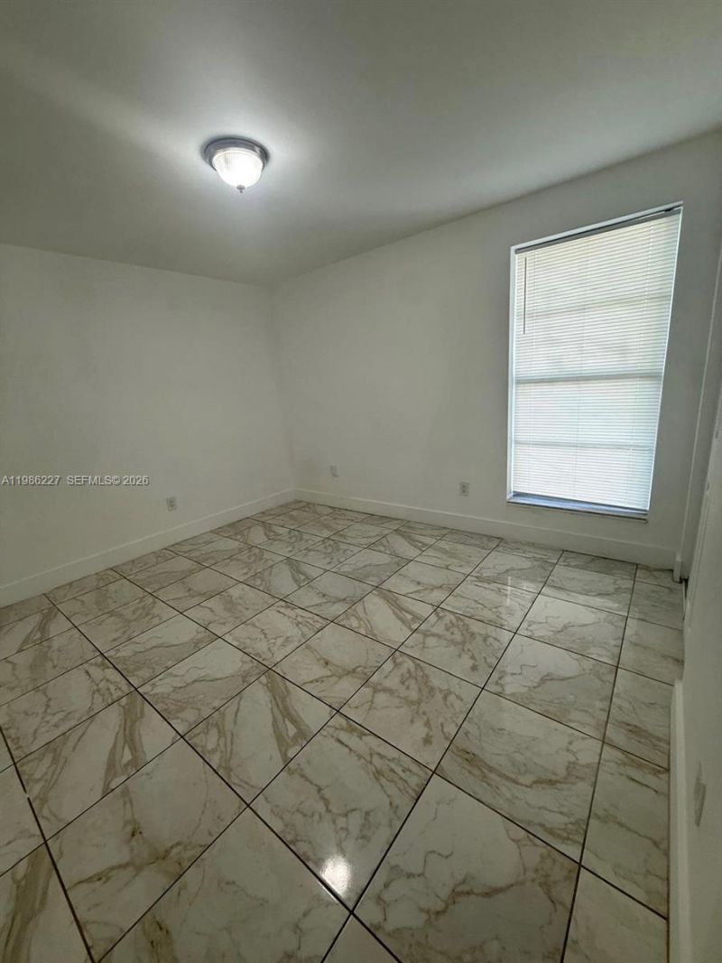 10393 N Kendall Dr, Unit U7, Miami, FL 33176 Photo