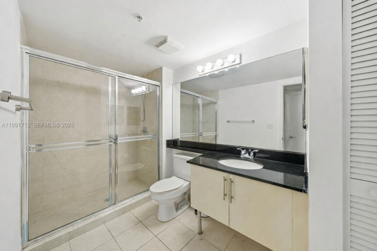 31 SE 5th St, Unit 2604, Miami, FL 33131 Photo