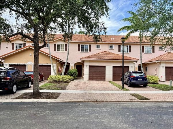 5747 Isles Cir , Unit 5747, Tamarac, FL 33321