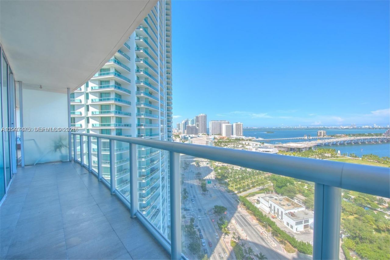 888 Biscayne Blvd, Unit 2410, Miami, FL 33132 Photo