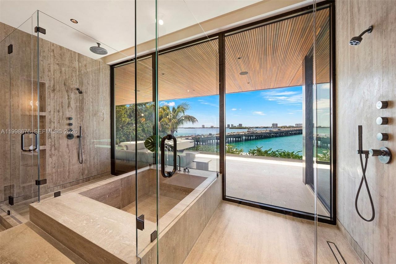 9640 W Broadview Dr, Bay Harbor Islands, FL 33154 Photo