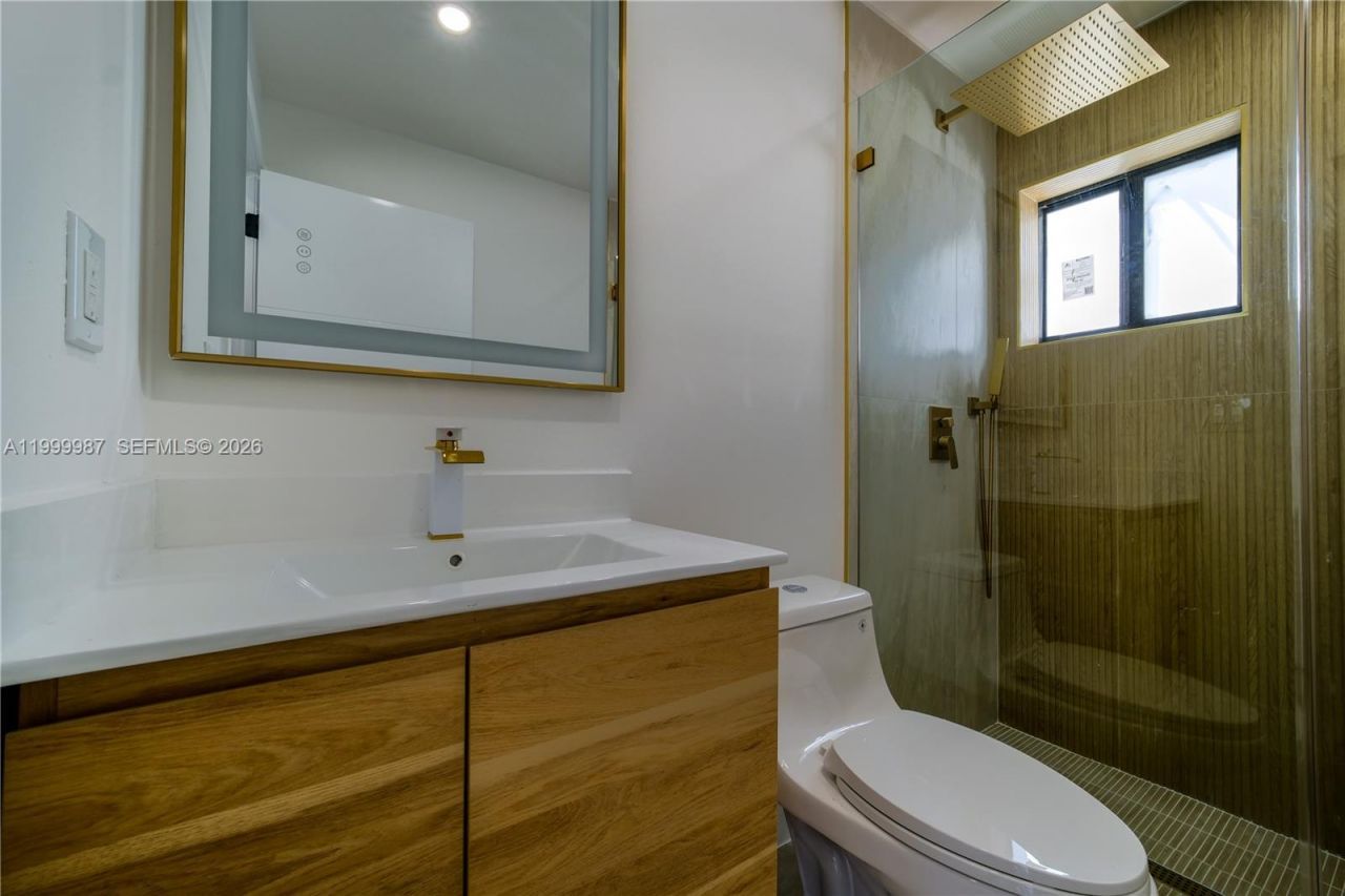 8220 SW 29th St, Miami, FL 33155 Photo