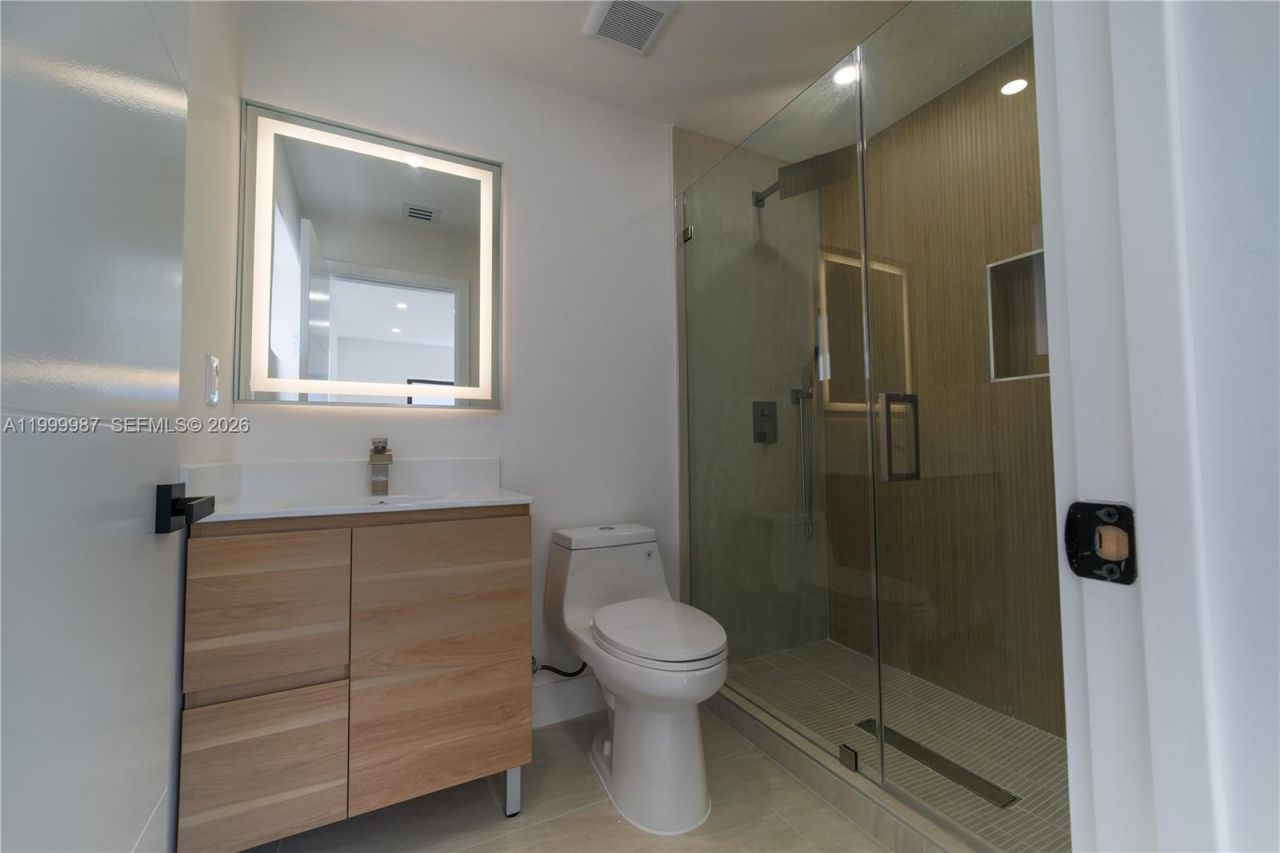 8220 SW 29th St, Miami, FL 33155 Photo