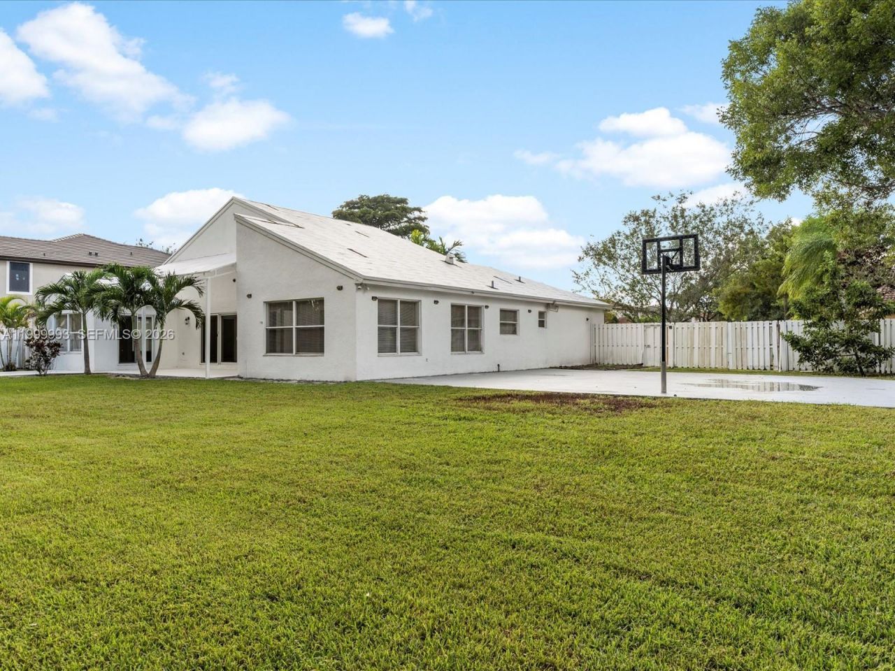 1124 NW 130th Ter, Unit 1124, Sunrise, FL 33323 Photo