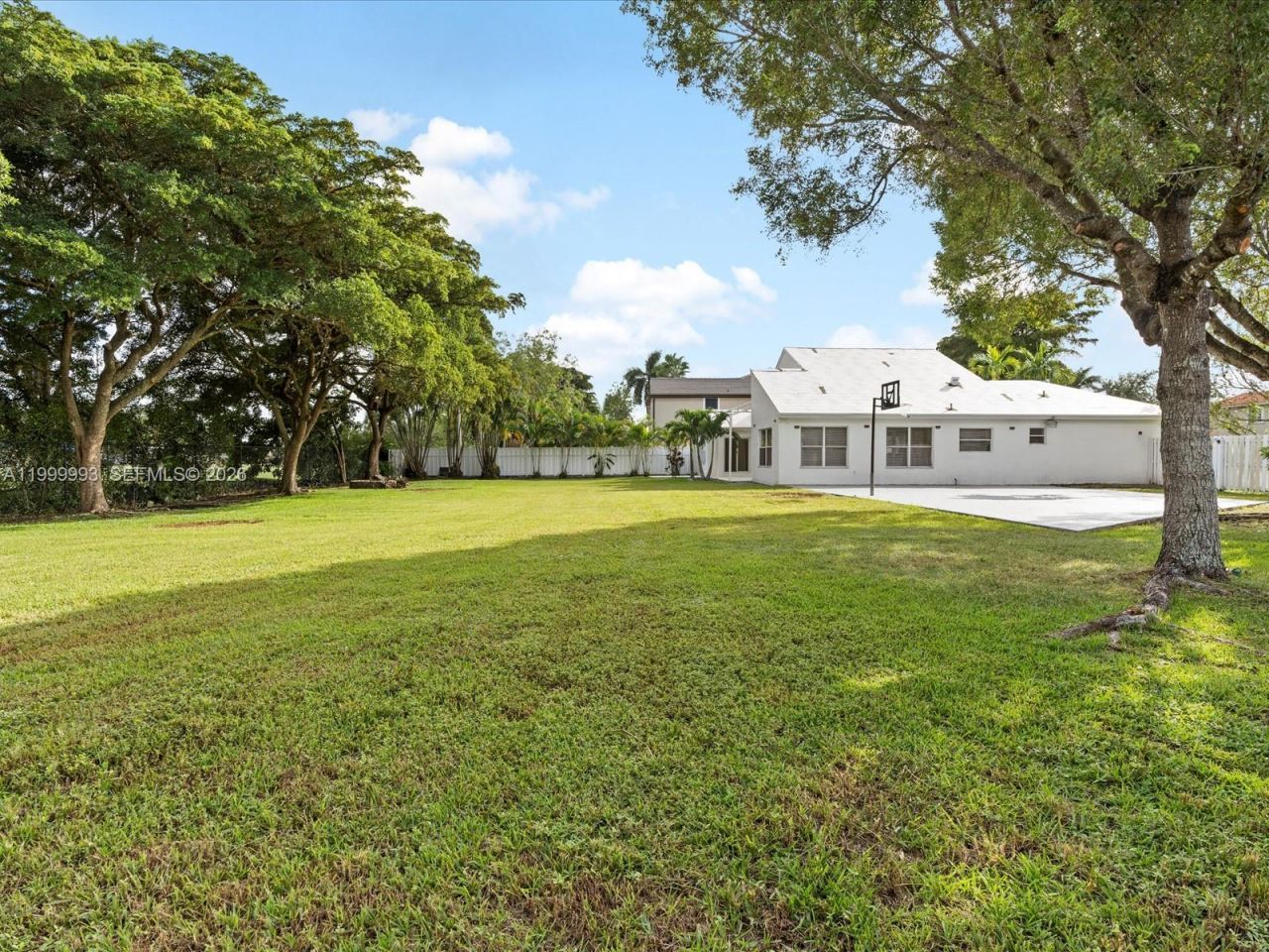 1124 NW 130th Ter, Unit 1124, Sunrise, FL 33323 Photo