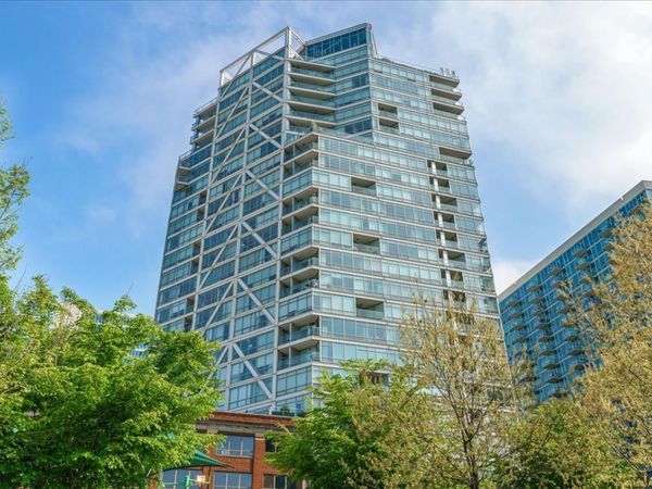 510 W Erie Street , Unit 1801, Chicago, IL 60654