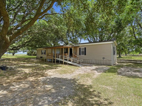 12175 Pine Island, Welsh, LA 70591