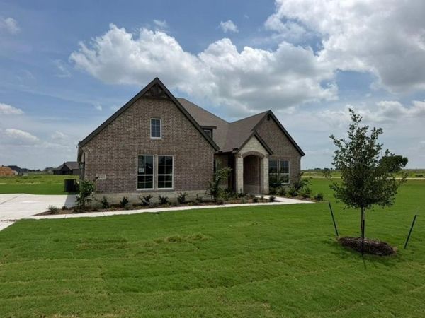 12421 Hornfels Drive, Krum, TX 76249