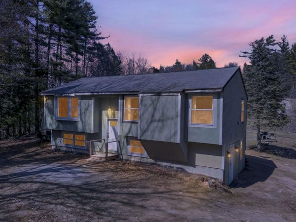 73 Mount Delight Road, Deerfield, NH 03037