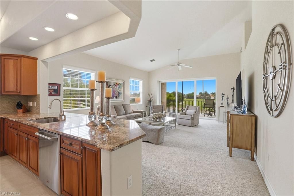8605 Champions Pt, Unit 103, Naples, FL 34113 Photo