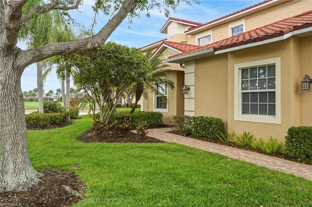 8605 Champions Pt, Unit 103, Naples, FL 34113 Photo