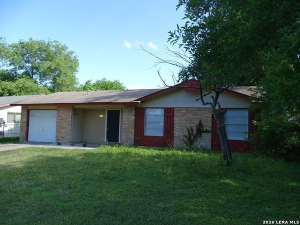 7319 Glen Cross, San Antonio, TX 78239