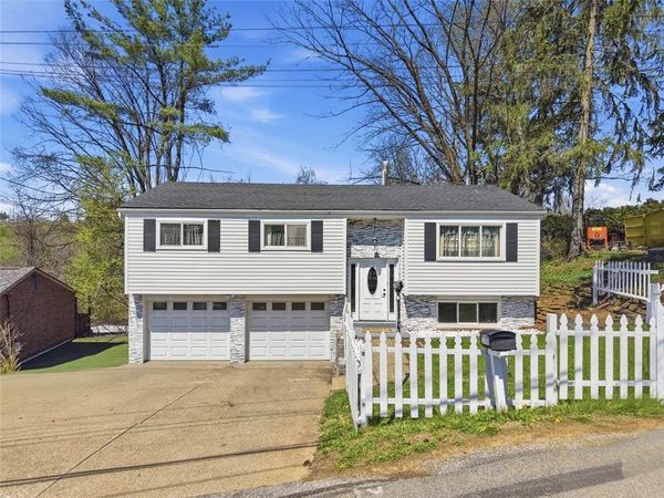 1149 Jefferson Rd, Pittsburgh, PA 15235