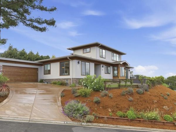 60 Dartmouth Avenue, San Carlos, CA 94070