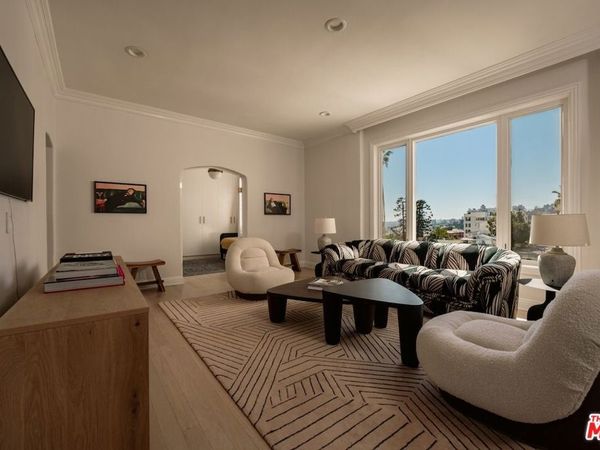 1424 N Crescent Heights Boulevard, Unit 54, West Hollywood, CA 90046