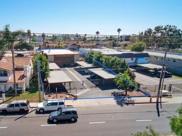 361 E Washington Ave, Escondido, CA 92025