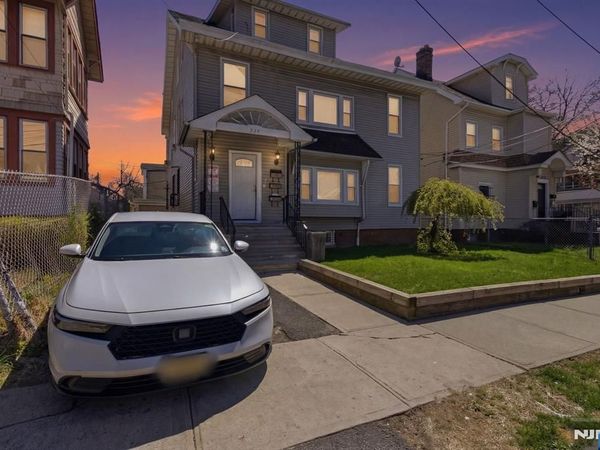 222-224 Osborne Terrace, NEWARK, NJ 07112