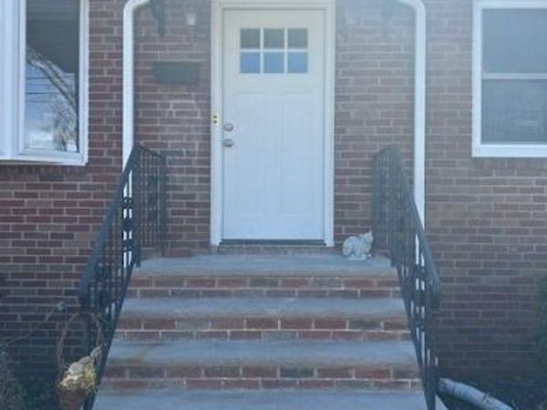 110 Copeland Avenue, LYNDHURST, NJ 07071