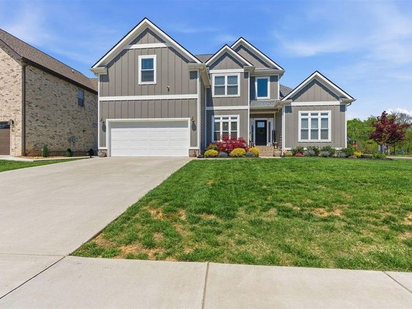 297 Bluebell Drive, Clarksville, TN 37043