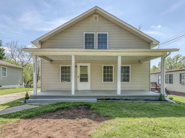 1111 Lowell Street, Johnson City, TN 37601