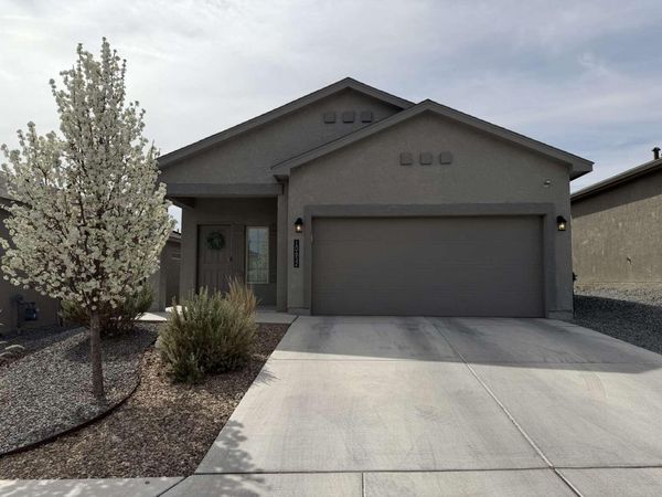 10652 Aspiration Lane SW, Albuquerque, NM 87121