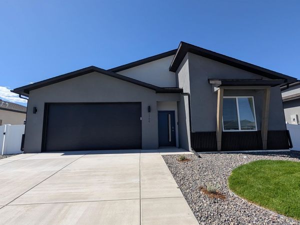 1700 Rusty Rivet Road, Fruita, CO 81521