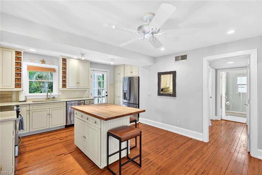 660 8th Ave S, Naples, FL 34102 Photo