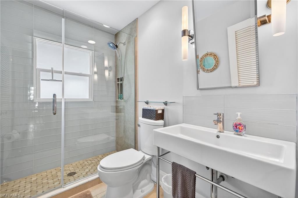 660 8th Ave S, Naples, FL 34102 Photo