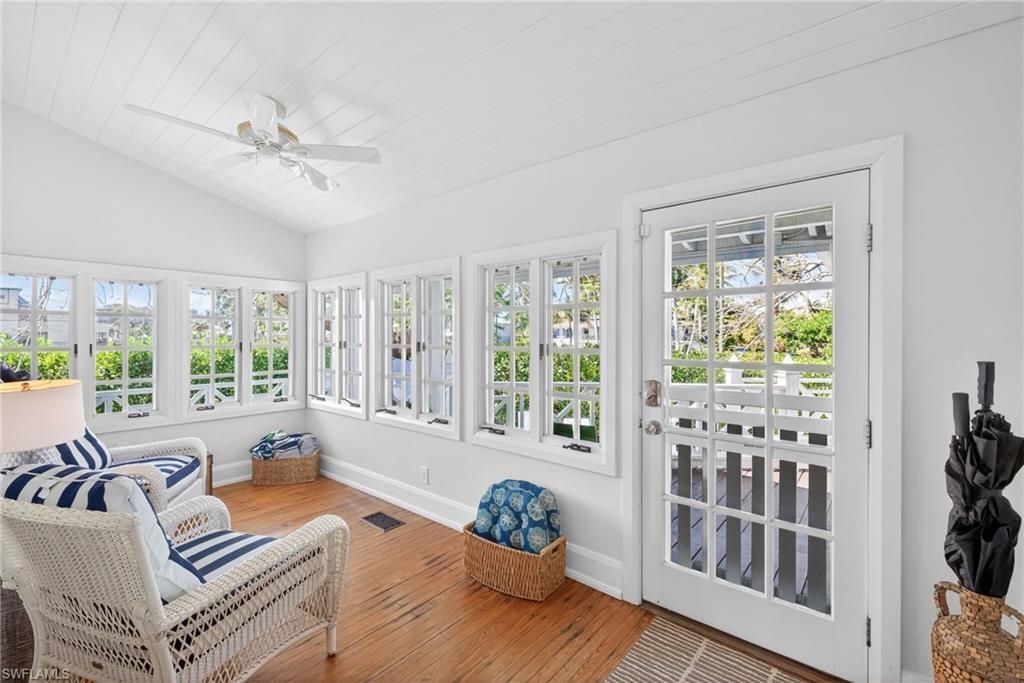 660 8th Ave S, Naples, FL 34102 Photo