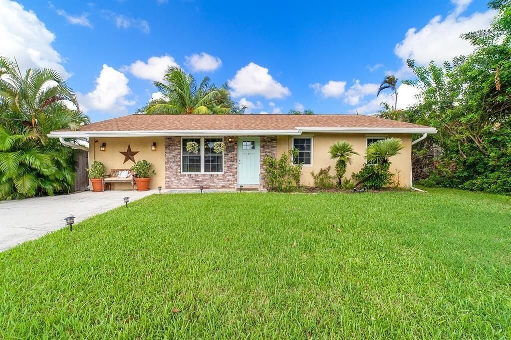 913 NW 8th Street, Boynton Beach, FL 33426 Main Photo