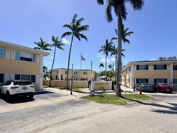 5820 NE 22nd Way, Unit 629, Fort Lauderdale, FL 33308