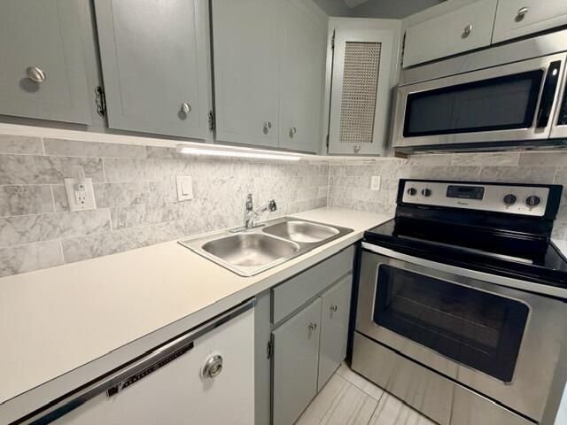 5820 NE 22nd Way, Unit 629, Fort Lauderdale, FL 33308 Photo
