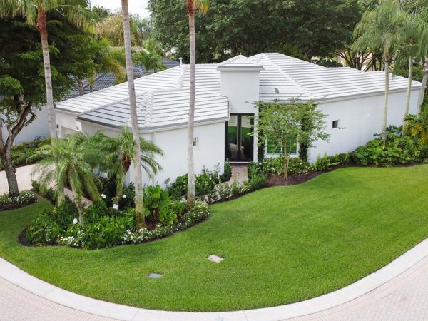 126 Sunset Cove Lane, Palm Beach Gardens, FL 33418