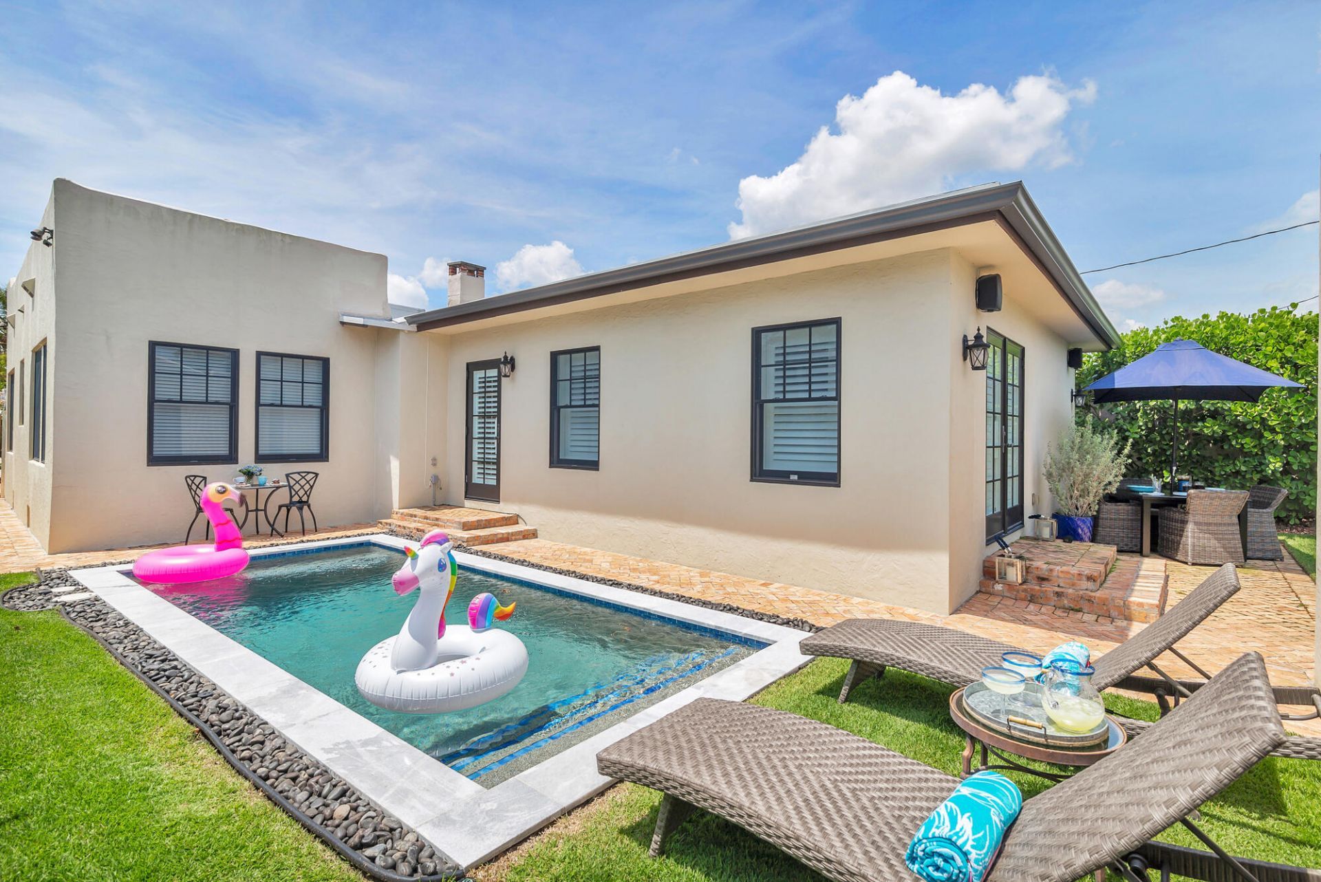 347 Plymouth Road, West Palm Beach, FL 33405 Photo