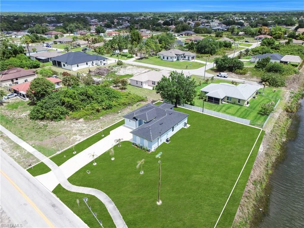 900 Sunniland Blvd, Lehigh Acres, FL 33971 Photo