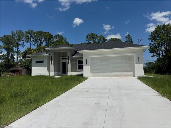 710 Sheldon AVE, LEHIGH ACRES, FL 33936
