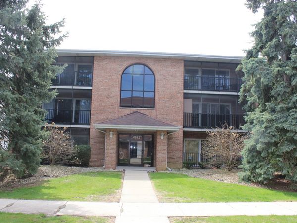 4943 E CIRCLE Drive , Unit 305, Crestwood, IL 60418